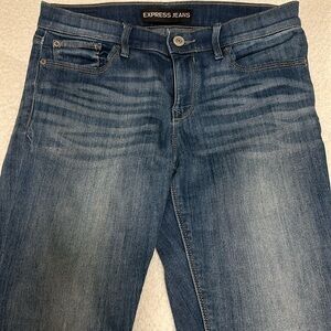 Women’s Express jeans